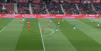 执法有温度，马宁在点球大战结束后，安慰南通队失点队员