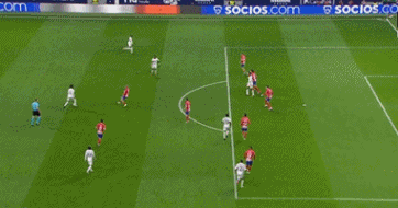 球队取胜后送亚泰降级，海牛球迷在退场时高喊“亚泰降级啦”